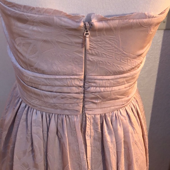 bcbg cream dress 🤩 - Picture 4 of 6